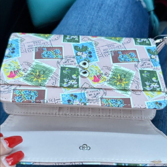 Floral Stamp Print Wallet - Picture 6 of 9